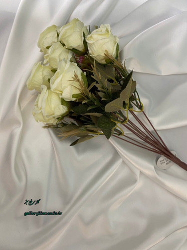 دسته گل رز سفید وارداتی