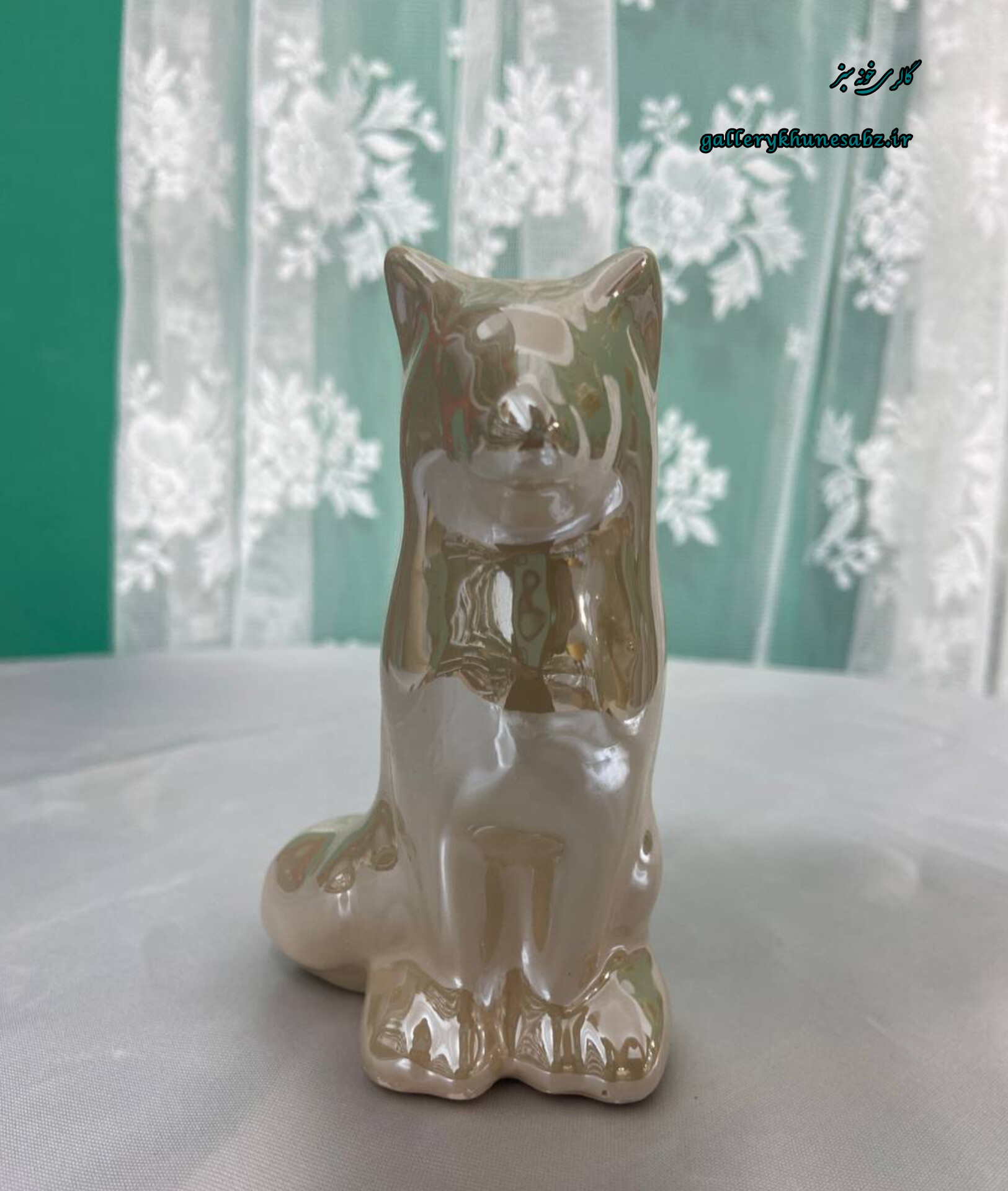 مجسمه لاستر گرگ