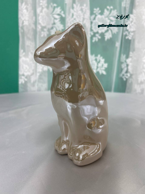 مجسمه لاستر گرگ
