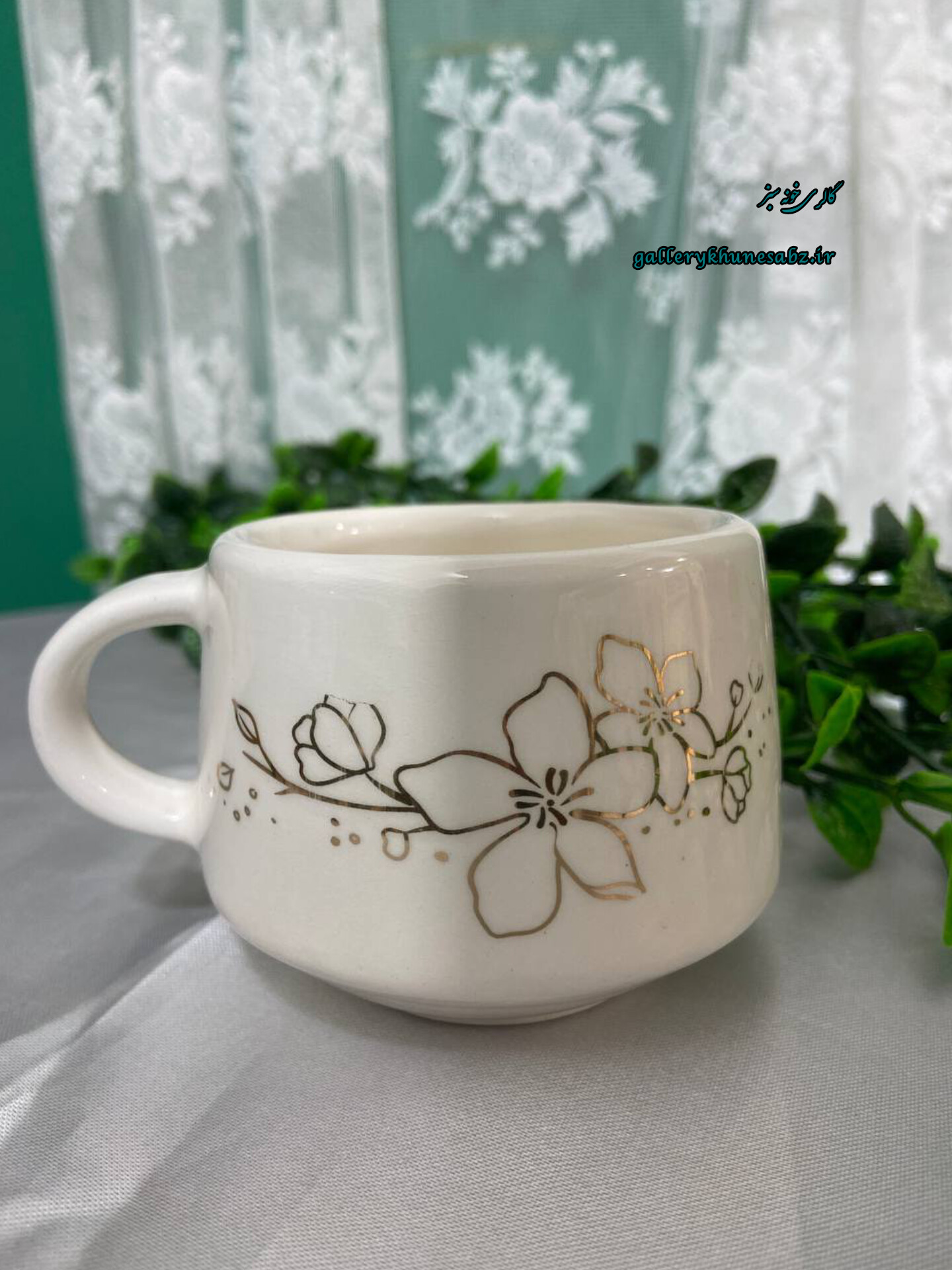 ماگ سرامیکی گل طلایی